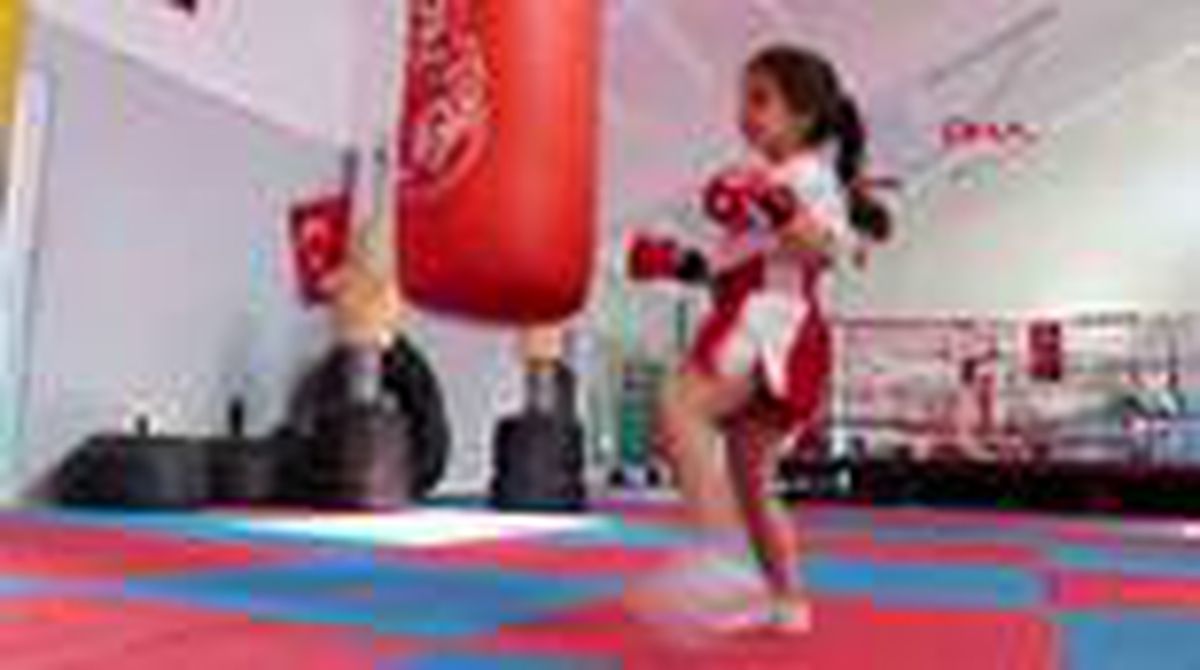 BURDUR Ecrin, Burdur'un en küçük kick boks sporcusu