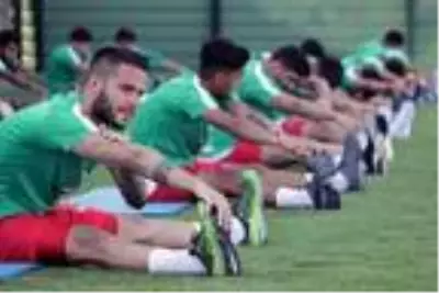 Karşıyaka harıl harıl çalışıyor Karşıyaka harıl harıl çalışıyor