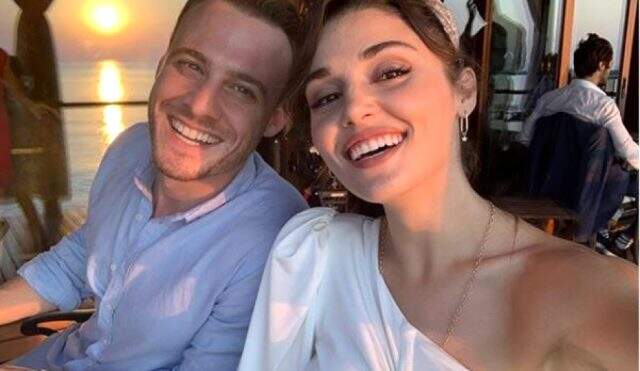Kerem Bürsin'in kaslı pozuna rol arkadaşı Hande Erçel'den emojili yorum