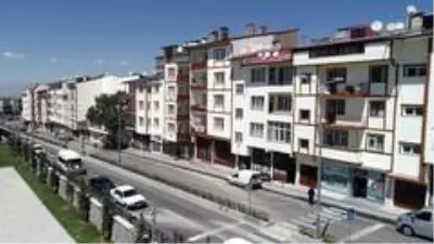 Kongre Caddesi Büyükşehir'le güzelleşti Kongre Caddesi Büyükşehir'le güzelleşti