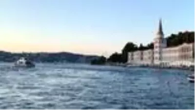 Kovid-19 salgını nedeniyle düğünleri ertelenen sağlıkçılar dünyaevine girdi Kovid-19 salgını nedeniyle düğünleri ertelenen sağlıkçılar dünyaevine girdi
