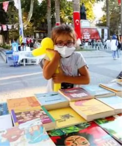Mudanya Kitap Günleri 22 bin 760 okuru ağırladı Mudanya Kitap Günleri 22 bin 760 okuru ağırladı