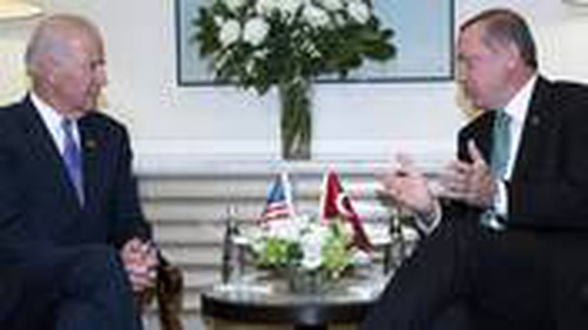 Son Dakika: Cumhurbaşkanı Erdoğan'dan Joe Biden'ın skandal sözlerine sert tepki: Darbe ile yapamadıklarını muhalefet ile yapmayı düşünüyorlar