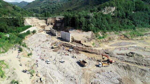 Son Dakika: Giresun'daki selde ölü sayısı 8'e yükseldi