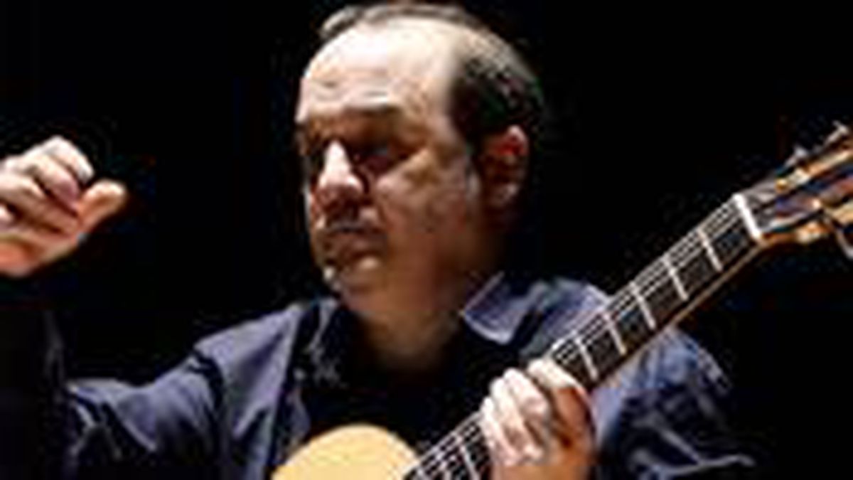 Ünlü gitarist Soner Egesel, otelde intihar etti