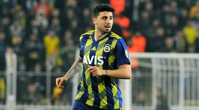 Beşiktaş Başkanı Çebi, Fenerbahçe Başkanı Ali Koç'tan Ozan Tufan'ı istedi Beşiktaş Başkanı Çebi, Fenerbahçe Başkanı Ali Koç'tan Ozan Tufan'ı istedi