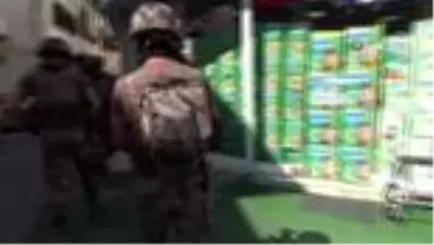 Son Dakika: Gaziantep'te bin polisle 'Narko-Asayiş' operasyonu yapılıyor Son Dakika: Gaziantep'te bin polisle 'Narko-Asayiş' operasyonu yapılıyor