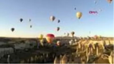 Son dakika! Kapadokya'da balonlarla 3 günde 1500 kişi uçtu