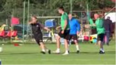Sivasspor Teknik Direktörü Rıza Çalımbay: 'İyi bir takım kurmamız gerekiyor' (1) Sivasspor Teknik Direktörü Rıza Çalımbay: 'İyi bir takım kurmamız gerekiyor' (1)