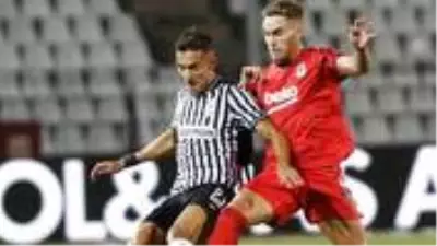 Son Dakika: Beşiktaş, Şampiyonlar Ligi 2. Ön Eleme Turu maçında PAOK'a 3-1 mağlup oldu Son Dakika: Beşiktaş, Şampiyonlar Ligi 2. Ön Eleme Turu maçında PAOK'a 3-1 mağlup oldu