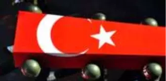 Bilal Yılmaz: Son Dakika: Libya'da görevi sırasında rahatsızlanan bir askerimiz şehit oldu Bilal Yılmaz: Son Dakika: Libya'da görevi sırasında rahatsızlanan bir askerimiz şehit oldu