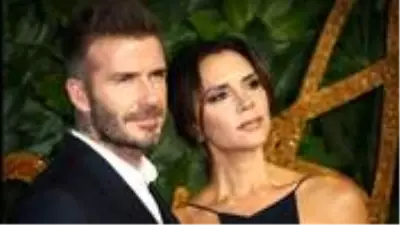 Victoria Beckham'dan gündem olan David Beckham açıklaması: Makyaj malzemelerimi kullanıyor Victoria Beckham'dan gündem olan David Beckham açıklaması: Makyaj malzemelerimi kullanıyor