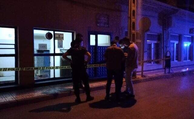Annesi birlikte yaşadığı kişi tarafından bıçaklanan çocuktan ders gibi sözler: Siz siz olun kadınları koruyun