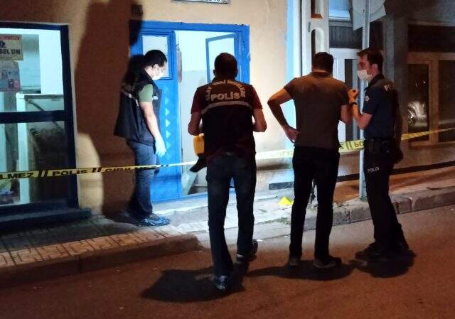 Annesi birlikte yaşadığı kişi tarafından bıçaklanan çocuktan ders gibi sözler: Siz siz olun kadınları koruyun