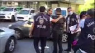 Ümraniye'de cinayet zanlıları yakalandı Ümraniye'de cinayet zanlıları yakalandı