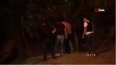Gözü dönmüş hırsızlar, yangına müdahale eden itfaiye erlerine ateş açtı Gözü dönmüş hırsızlar, yangına müdahale eden itfaiye erlerine ateş açtı