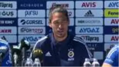 Fenerbahçeli Lemos: 'Türkiye'nin en büyük kulübünde olduğum için çok mutluyum' (2) Fenerbahçeli Lemos: 'Türkiye'nin en büyük kulübünde olduğum için çok mutluyum' (2)