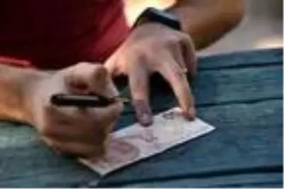 Antalyalı vatandaş, hatalı basım 50 TL'ye bin katı fiyat biçti