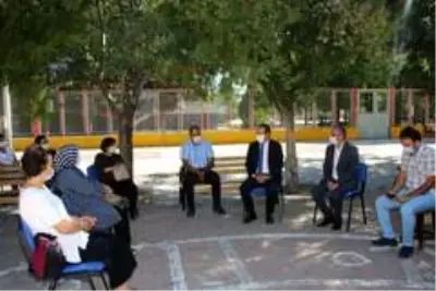 İl Milli Eğitim Müdürü Ekinci, seminerdeki öğretmenlerle buluştu İl Milli Eğitim Müdürü Ekinci, seminerdeki öğretmenlerle buluştu