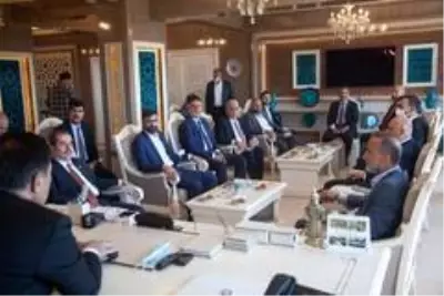 Milletvekilleri Taşar ve Kiler'den Ahlat Belediyesine ziyaret Milletvekilleri Taşar ve Kiler'den Ahlat Belediyesine ziyaret