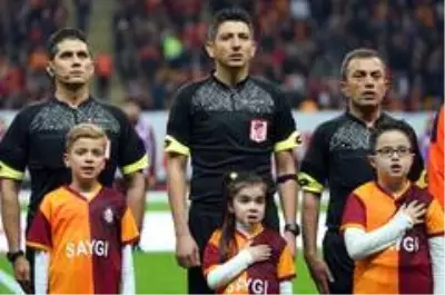 TFF, 2020-2021 sezonu üst klasman hakem listesini yayımladı TFF, 2020-2021 sezonu üst klasman hakem listesini yayımladı