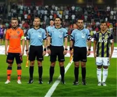 TFF, 2020-2021 sezonu üst klasman hakem listesini yayımladı TFF, 2020-2021 sezonu üst klasman hakem listesini yayımladı