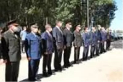 Son dakika haberi... Afyonkarahisar'daki Anıtkaya Şehitliği'nde anma töreni Son dakika haberi... Afyonkarahisar'daki Anıtkaya Şehitliği'nde anma töreni