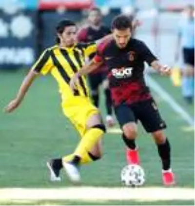 Galatasaray, hazırlık maçında İstanbulspor'u 1 - 0 yendi Galatasaray, hazırlık maçında İstanbulspor'u 1 - 0 yendi