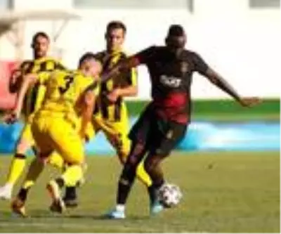 Galatasaray, hazırlık maçında İstanbulspor'u 1 - 0 yendi Galatasaray, hazırlık maçında İstanbulspor'u 1 - 0 yendi