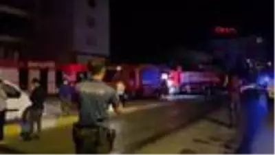 Uşak Alışveriş merkezinde çıkan yangın korkuttu Uşak Alışveriş merkezinde çıkan yangın korkuttu