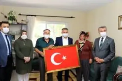 Vali Yazıcı: Vali Yazıcı: