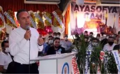 AK Parti Salihli'de Selçuk Dinç güven tazeledi AK Parti Salihli'de Selçuk Dinç güven tazeledi