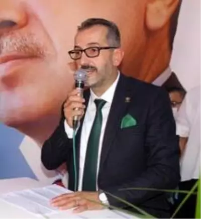 AK Parti Salihli'de Selçuk Dinç güven tazeledi AK Parti Salihli'de Selçuk Dinç güven tazeledi