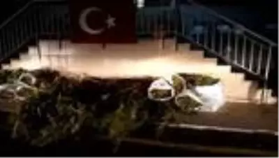 Antalya'da 66 kilogram esrar ele geçirildi Antalya'da 66 kilogram esrar ele geçirildi