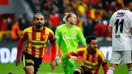 Galatasaray'ın gündeminde Göztepeli Halil Akbunar var Galatasaray'ın gündeminde Göztepeli Halil Akbunar var