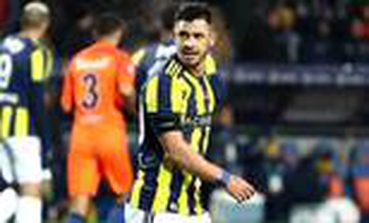 Giuliano kimdir? Giuliano kaç yaşında nereli? Giuliano hangi pozisyonda oynuyor? Giuliano hangi takımlarda oynadı?