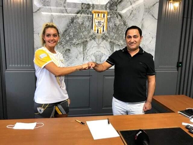 Survivor Aycan, Gaziantep ALG Spor'la 1 yıllık sözleşme imzaladı