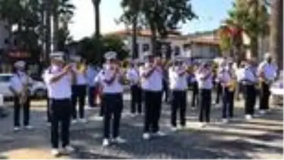 AYDIN Kuşadası'nda 30 Ağustos Zafer Bayramı AYDIN Kuşadası'nda 30 Ağustos Zafer Bayramı