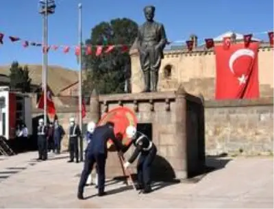 Bitlis'te 30 Ağustos Zafer Bayramı'nın 98. yılı Bitlis'te 30 Ağustos Zafer Bayramı'nın 98. yılı