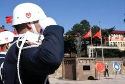 Bitlis'te 30 Ağustos Zafer Bayramı'nın 98. yılı Bitlis'te 30 Ağustos Zafer Bayramı'nın 98. yılı