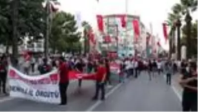 Büyük Zafer'in 98'nci yıl dönümü çeşitli etkinliklerle kutlandı Büyük Zafer'in 98'nci yıl dönümü çeşitli etkinliklerle kutlandı