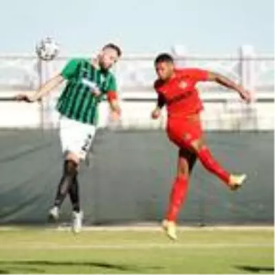 Denizlispor Pantilimon ile el sıkıştı Denizlispor Pantilimon ile el sıkıştı