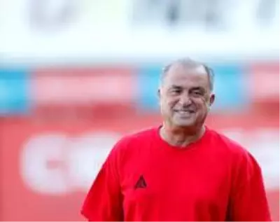 Galatasaray'da hazırlıklar sürüyor Galatasaray'da hazırlıklar sürüyor