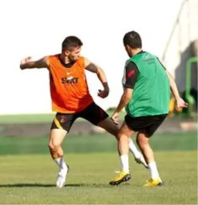 Galatasaray'da hazırlıklar sürüyor Galatasaray'da hazırlıklar sürüyor