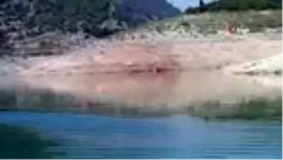 Kayıp balıkçının cesedi 6 ay sonra kıyıya vurdu Kayıp balıkçının cesedi 6 ay sonra kıyıya vurdu