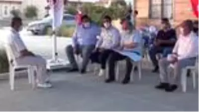 Uydu takip cihazı takılan kaplumbağalar denize bırakıldı Uydu takip cihazı takılan kaplumbağalar denize bırakıldı