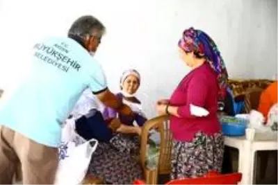 Büyükşehir Tekeler Mahallesi'nde çalışmalarını sürdürüyor Büyükşehir Tekeler Mahallesi'nde çalışmalarını sürdürüyor