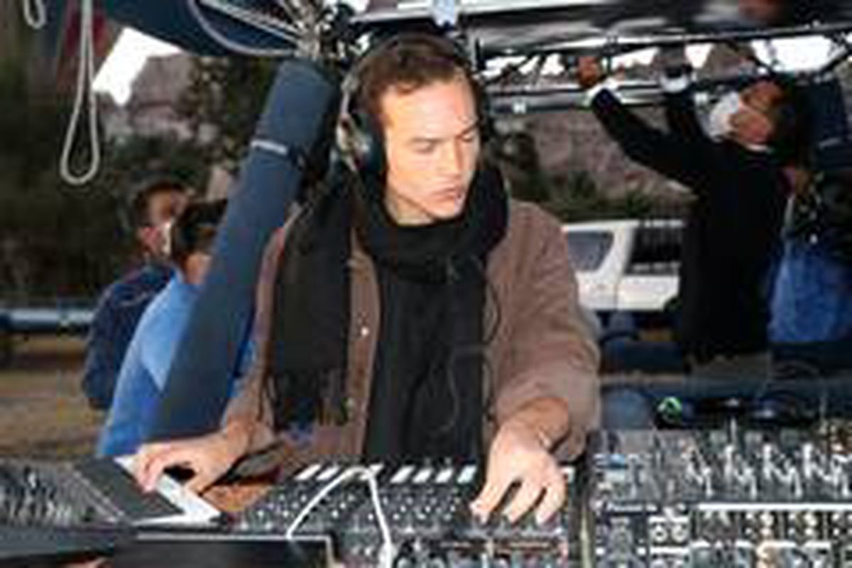 Dünyaca ünlü DJ Ben Böhmer, Kapadokya'da balonda DJ performansı sergiledi