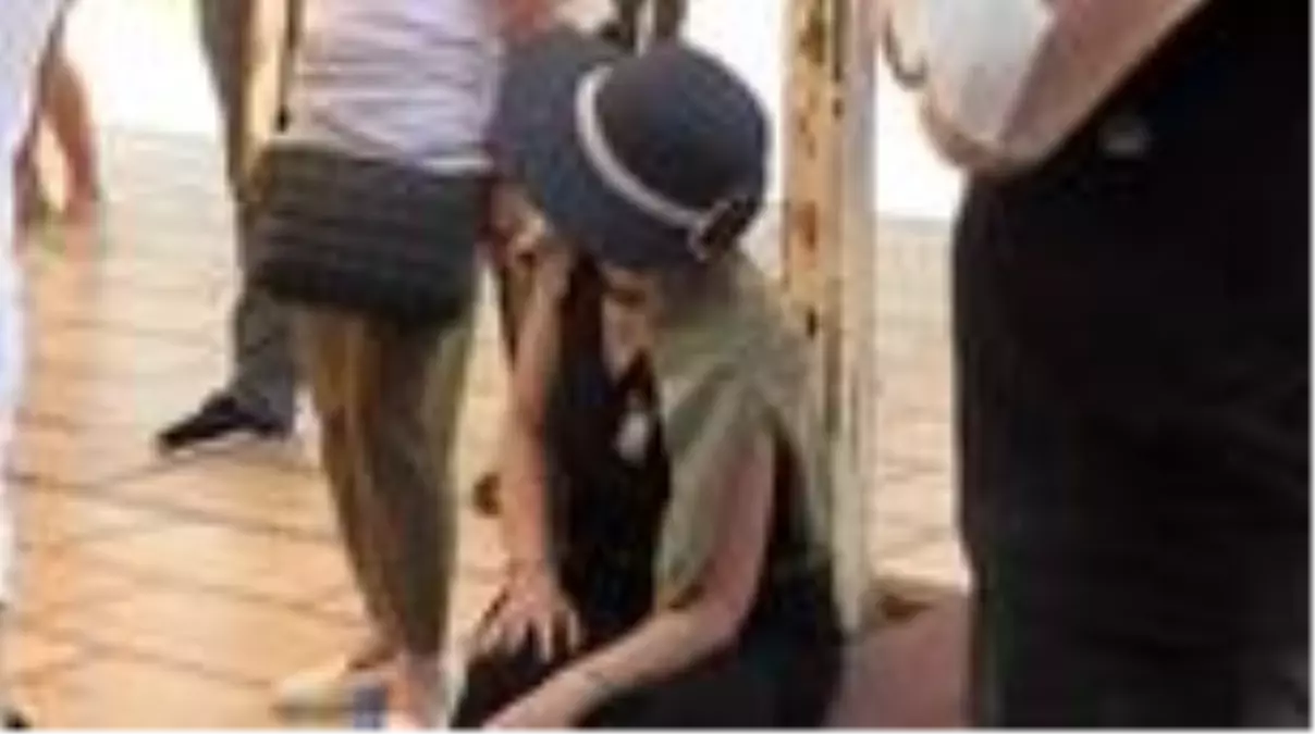 Oyuncu Demet Evgar'ın acı günü