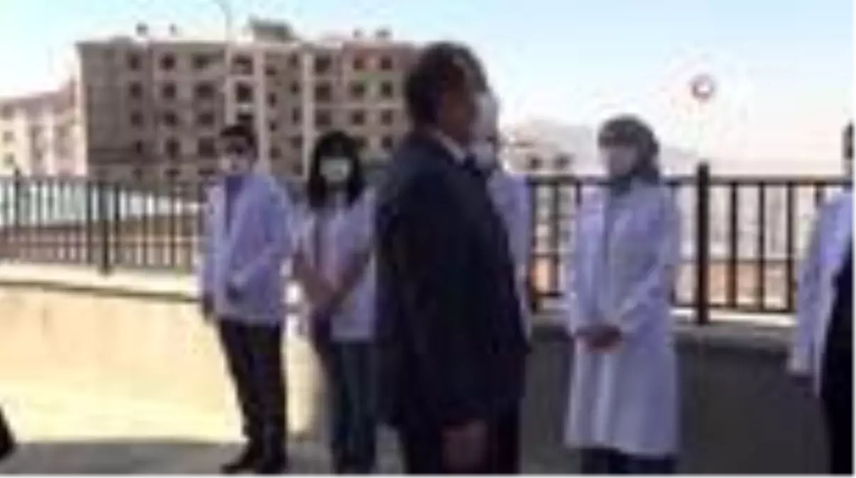 Vali Pehlivan Şırnak'ta ilk ders zilini çaldı